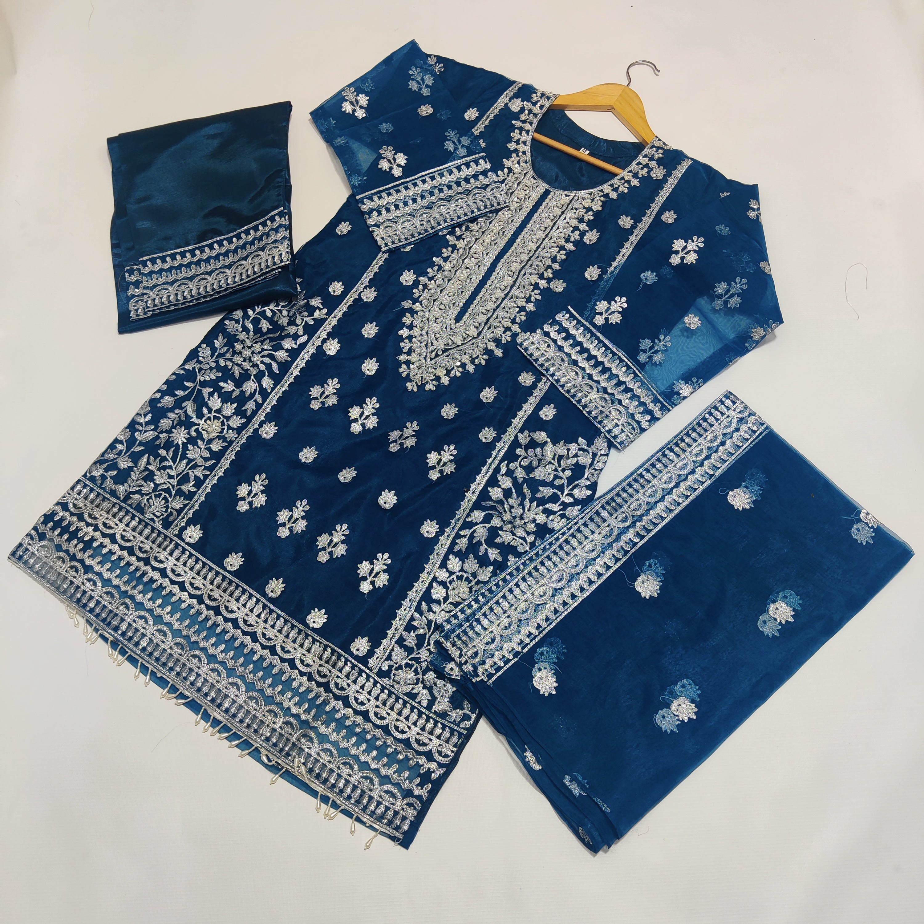 MUMTAAZ 3 Pcs